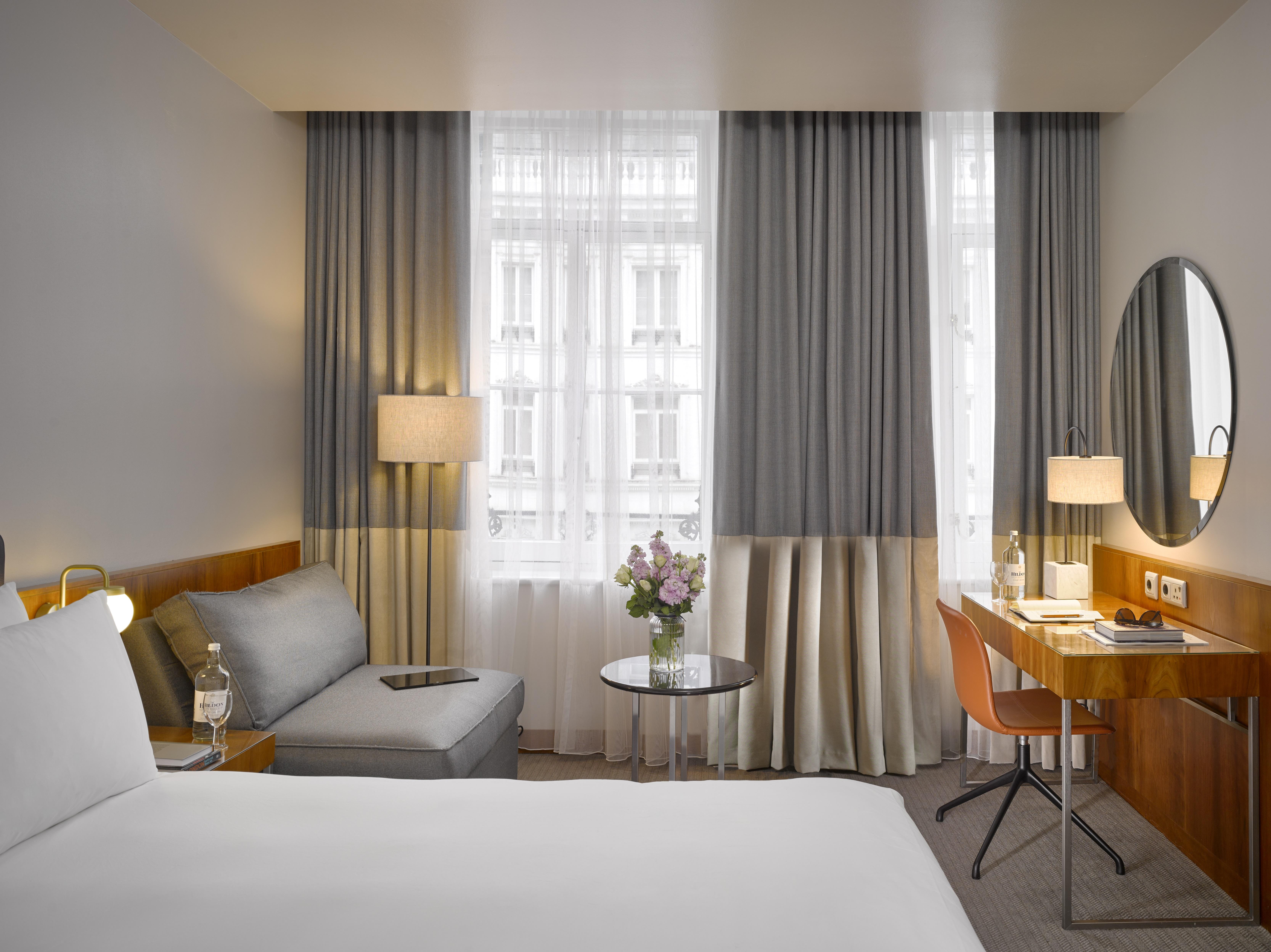 Miiro Templeton Garden Hotel London Exterior photo
