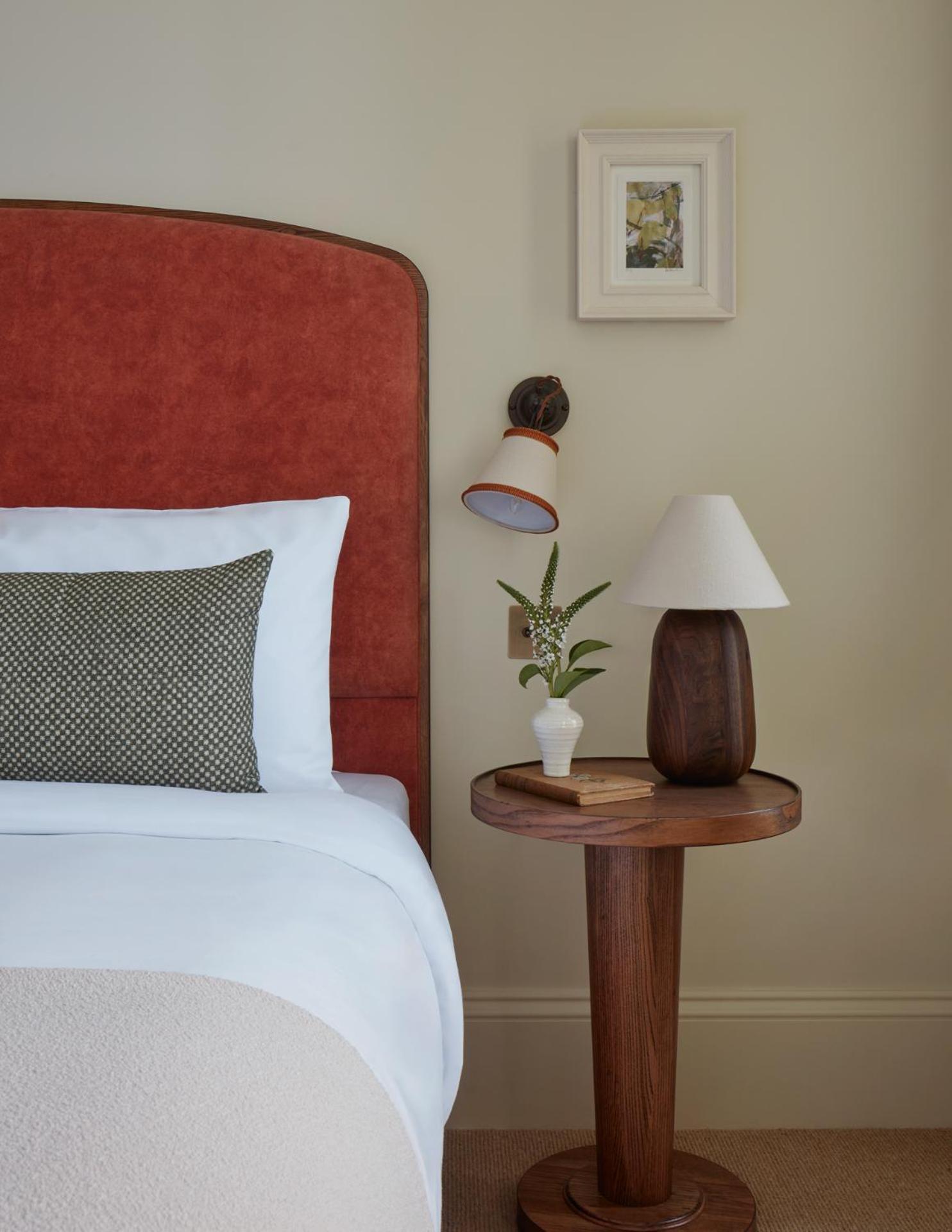 Miiro Templeton Garden Hotel London Exterior photo