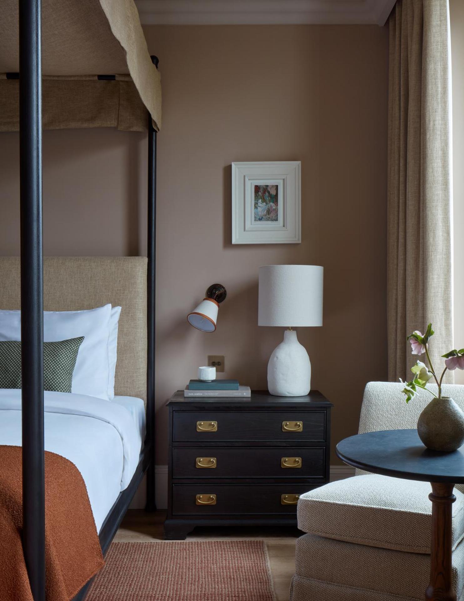 Miiro Templeton Garden Hotel London Exterior photo