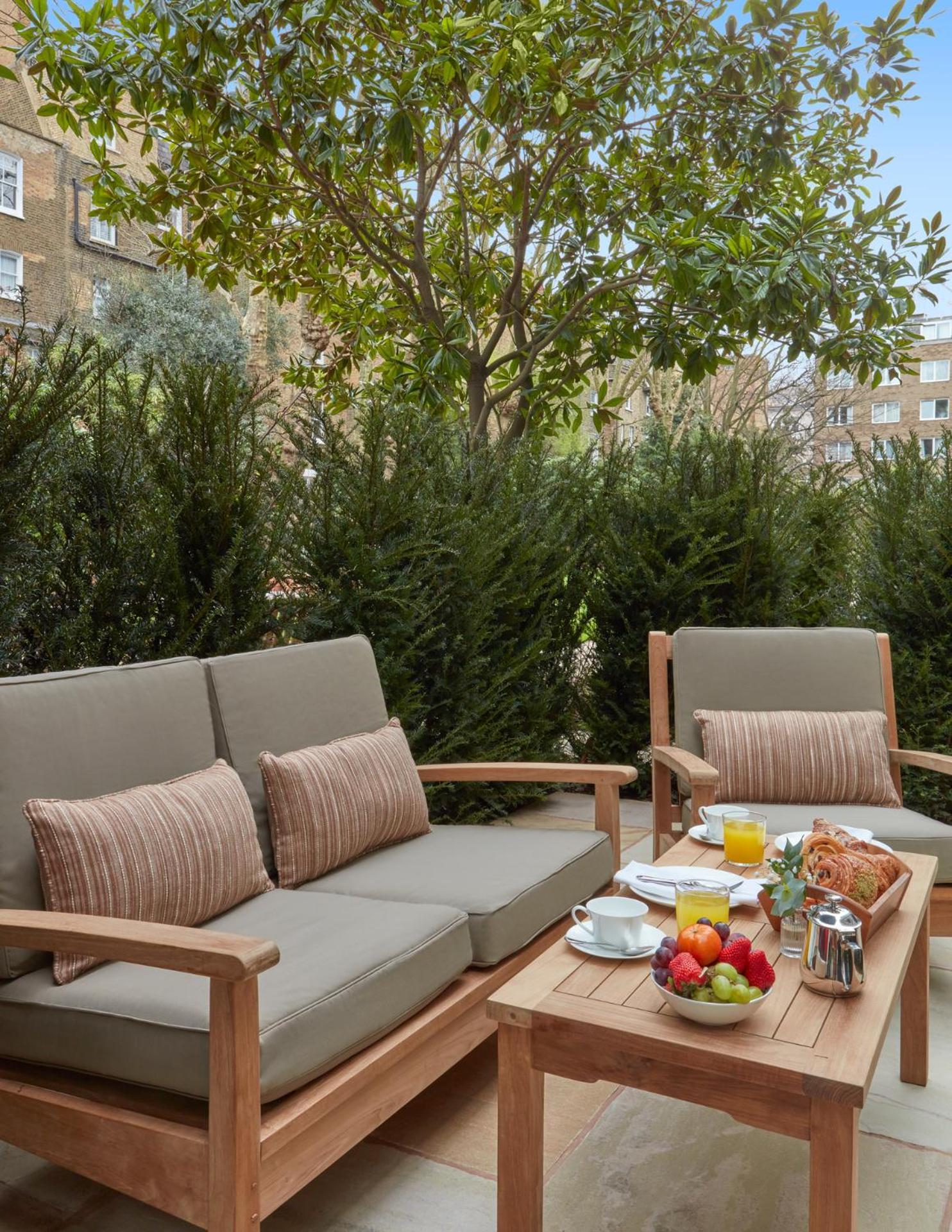 Miiro Templeton Garden Hotel London Exterior photo